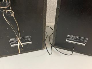 Altavoces Sharp CP 103HE