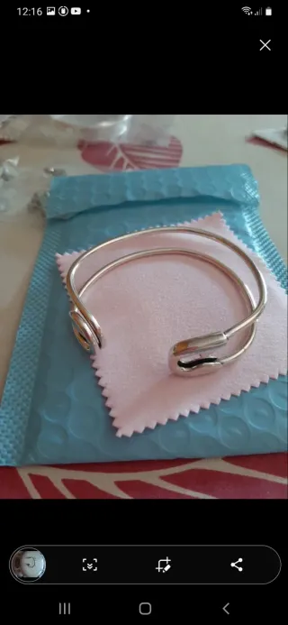 Pulsera plata forma imperdible