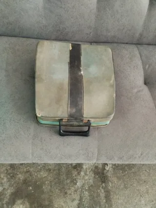 Máquina de escribir Olivetti Lettera 32