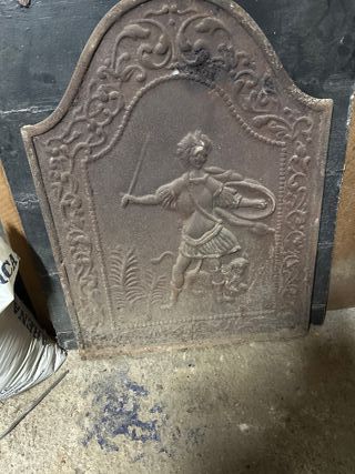 Plancha de hierro decorativa antigua