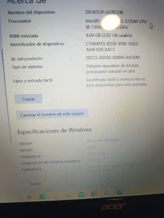 Ordenador portátil Acer rojo