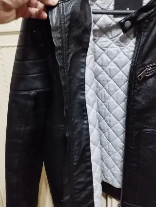 Giubbotto ecopelle nero taglia M