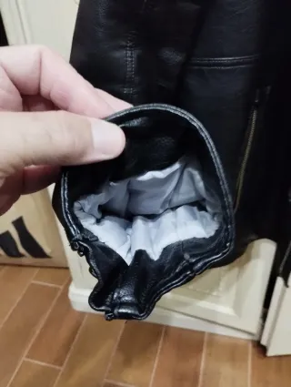 Giubbotto ecopelle nero taglia M