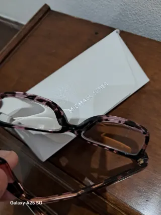 Occhiali Michael Kors neri e rosa