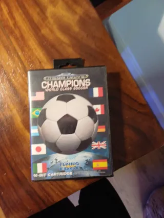 Lote Mega Drive Sega + 2 Mandos + Juegos