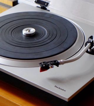 Tocadiscos Technics SL-1500C (Garantia 3 años)