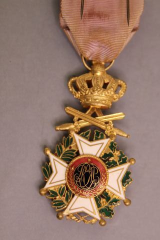 Medalla Orden Leopoldo Bélgica Oficial