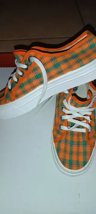 Scarpe da tennis fantasia scozzese