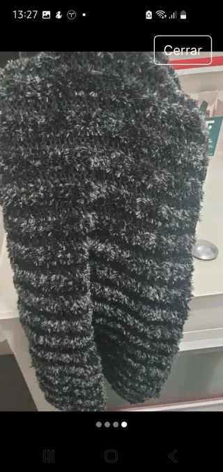 Bufanda lanita suave gris y negra