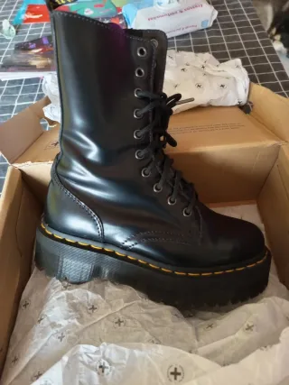 Botas Dr. Martens Jadon Piel Negra