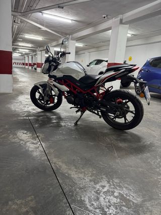 Benelli BN 125 Naked 125cc Manual