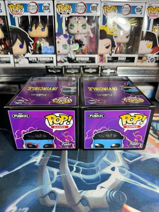 Funko Pop! Fusion Invincible Chase bundle