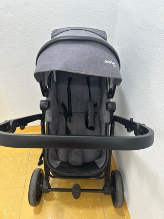 Carrito de bebé gris