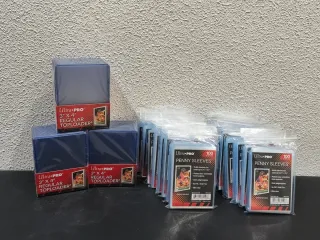 75 Toploaders y 1500 Fundas Ultra Pro