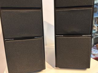 Altavoces Bang & Olufsen CX 100 Negros