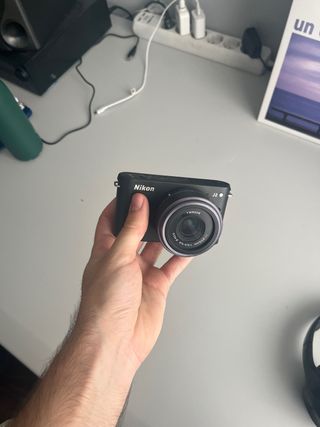 Fotocamera Nikon J2