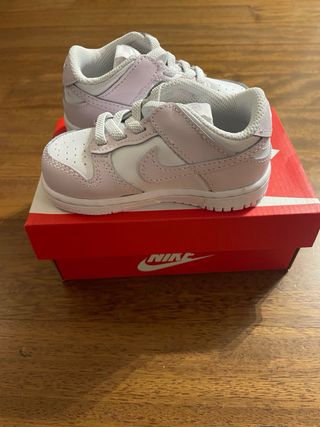 Nike Dunk Low Bambina Rosa e Bianche N.22