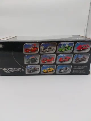 Hot Wheels Ferrari 550 Maranello 1:18