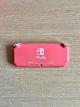 Nintendo Switch Lite Coral