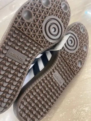 Adidas Samba