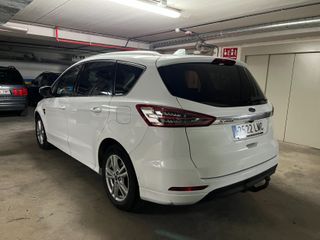 FORD SMAX 2.0 TDCi Panther 110kW Titanium