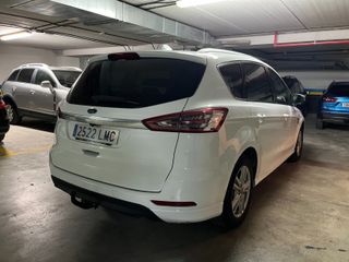 FORD SMAX 2.0 TDCi Panther 110kW Titanium