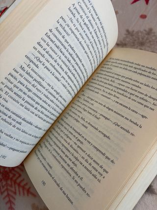 Eclipse - Book Three Of The Twilight Series