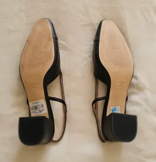 Zapatos negros Latouche slingback