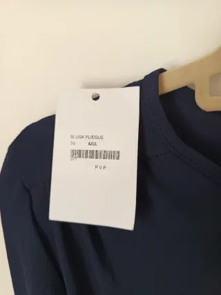 Blusa azul marino  S/M