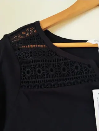 Blusa Springfield Talla M Encaje, color azul marin