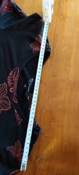 Abito Desigual asimmetrico donna. Misure in foto