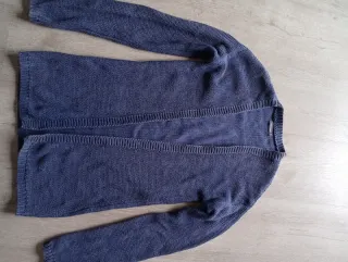 Chaqueta azul de punto