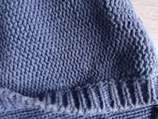 Chaqueta azul de punto