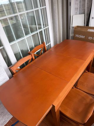 Mesa extensible madera y 4 sillas