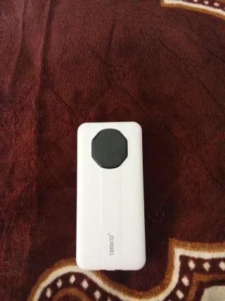 Batería Portátil Blanca