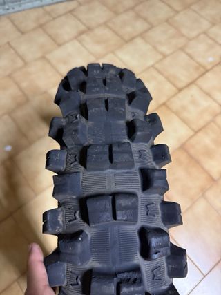 Neumático Michelin 120/80-19 Medium