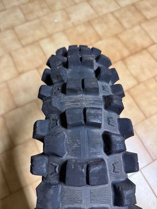 Neumático Michelin 120/80-19 Medium