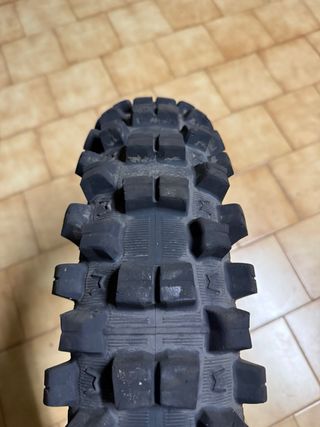 Neumático Michelin 120/80-19 Medium