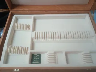 Caja portacubiertos terciopelo marrón