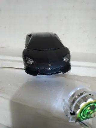 Lamborghini telecomandata con luci scala 1/24