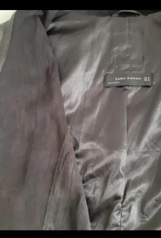 Chaqueta Zara Piel Negra