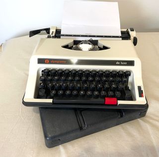 Máquina de escribir Olympiette de Luxe