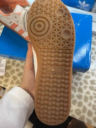 Adidas Samba Naranja y Blanco