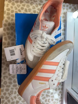 Adidas Samba Naranja y Blanco