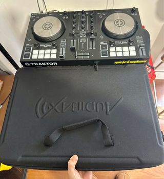 Mesa DJ Traktor Kontrol S2 MK3