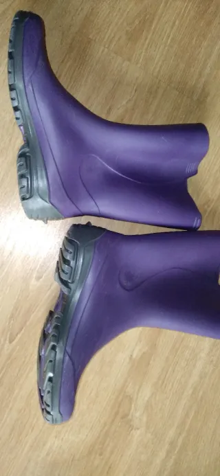 Botas de agua Solognac moradas talla 35/36