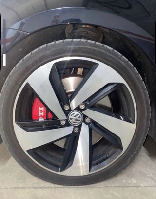 Llantas Gti mk7.5 R18
