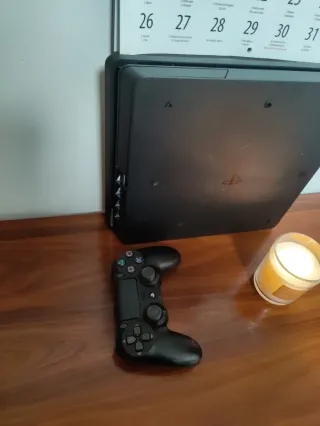 PS4 (PlayStation 4) Negra + DualShock 4