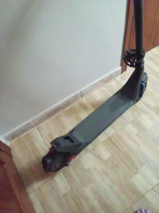 Patín Eléctrico 25km Seminuevo Ajustable