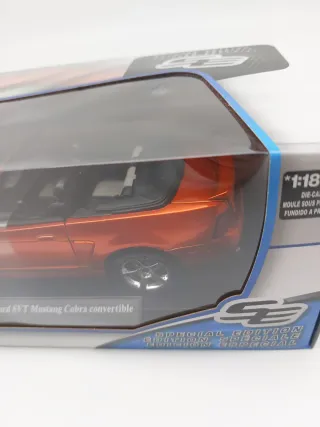 Maisto 1/18 Ford Mustang SVT Cobra 2003